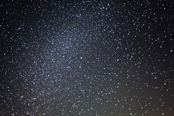 Obraz premium A dark sky filled with countless stars