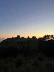 Obraz premium sunset over the castle