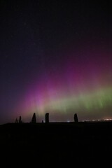 Fototapeta premium Portrait merry dancers over the ring of brodgar in orkney