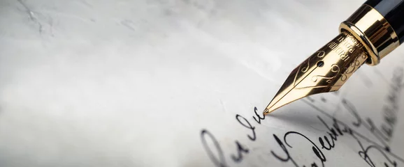  Fountain pen on an antique handwritten letter. Vintage nib pen and handwritten cursive style font copperplate, spencerian. Old history background. Retro style. © Tryfonov