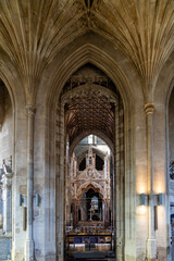 Fototapeta premium Peterborough Cathedral interior showing arches, columns and ornate ceiling