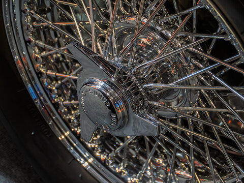 Aston Martin DB5 Goldfinger Edition Superleggera Wheel Detail