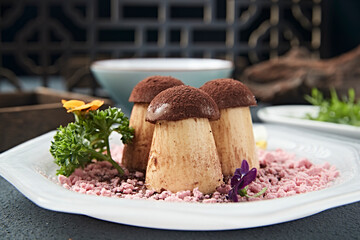 Chocolate dusted silky creamy pudding