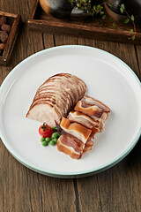 Smoked pork elbow slices with smoked pig ears