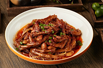 Spicy Kidney Bean Stew with Duck Feet