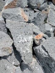 small stones that come from broken large stones