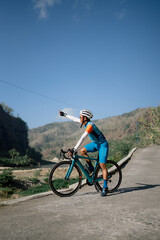 Fototapeta premium cyclists posing in nature