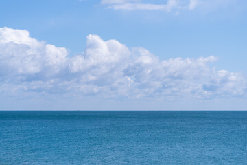 Obraz premium 青い空と青い海 