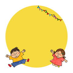 ジャンプする男の子と女の子　コピースペース(イエロー)