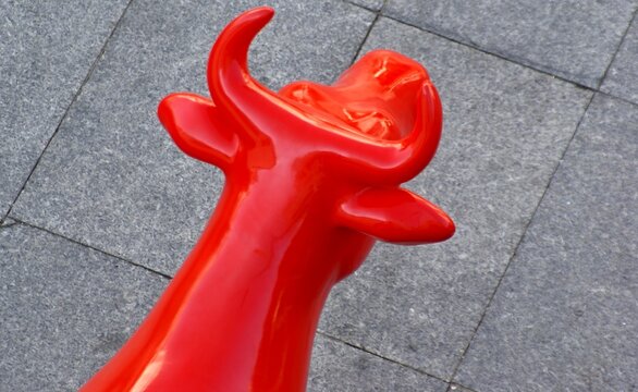 Red plastic bullhead