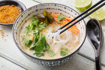 Miso-Suppe mit Pakchoi