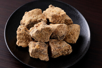 黒糖　Brown sugar