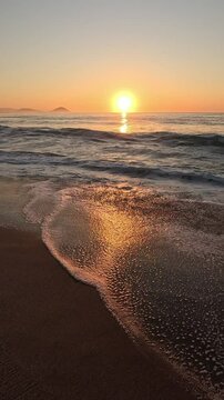 Sunrise in Mexico over the ocean, slow motion