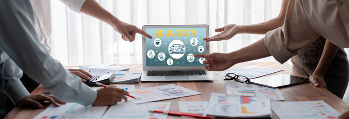 E-learning website with sofware for student to study online on the internet network brisk