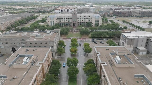 Pushing In Over Coleman Blvd & Simpson Plaza