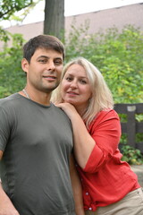 Obraz premium blonde woman with dark-skinned man,