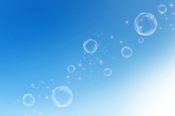 夏のさわやかな青空にフワフワと浮かぶシャボン玉