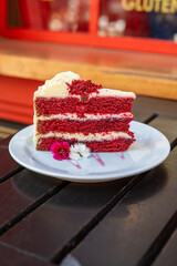 CAKE