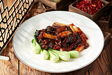 Classic traditional Shandong cuisine, scallion-fried sea cucumber