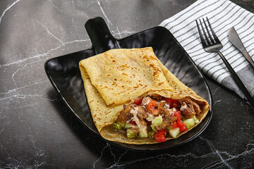 Pancake with chicken and vegetables