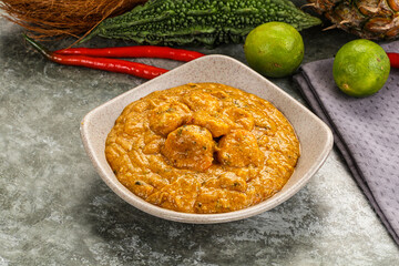 Indian prawn masala with spices