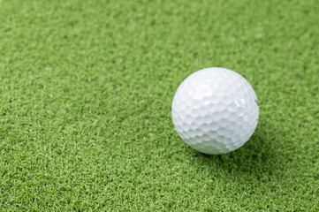 ゴルフボール