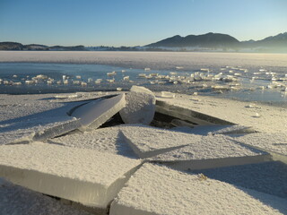 Eisschollen am Forggensee