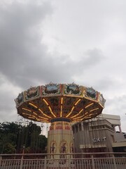 spinning games that do not operate in playgrounds