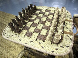 Hessian chess set