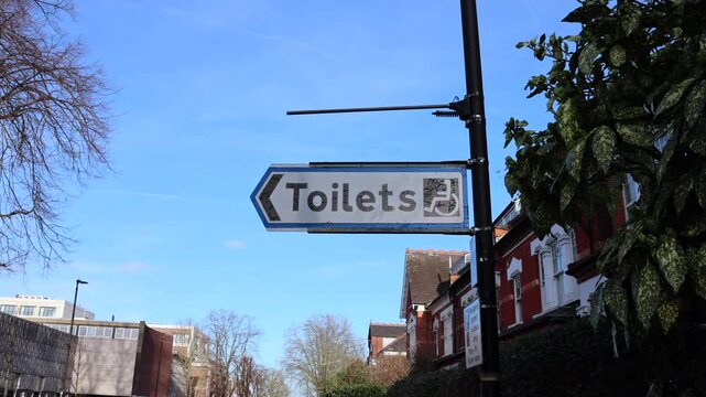 Toilets 