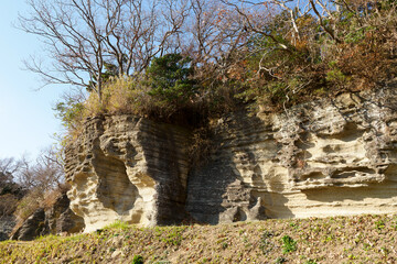 お猿畠の大切岸は石切り場の跡地／逗子