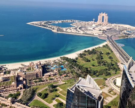 he Panorama of Abu Dhabi from Etihad Towers offers one of the most breathtaking and iconic views of the capital of the United Arab Emirates. 