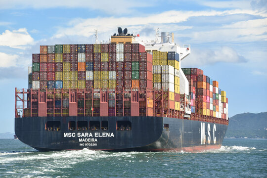 A large Mearsk container ship leaving Hong Kong Harbour on Augst 4th 2021, Hong Kong, China