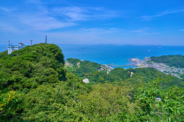 Fototapeta premium 千葉県富津市の鋸山 十州一覧台(展望台)から西側の眺望