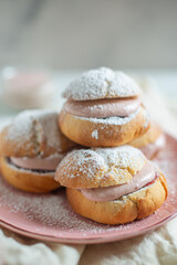 Krapfen Berliner Pfannkuchen Bismarck Donuts