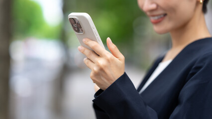 スマートフォン　手元