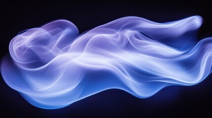 Fototapeta premium A mesmerizing, abstract color gradient wave, transitioning from deep midnight blue to a soft lavender, sweeps across a stark black backdrop. A blurred, grainy, light wave noise texture overlays 