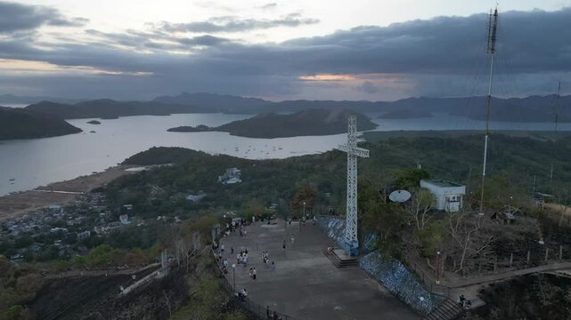 Hyperlapse of Mount Tapyas, Coron, Philippines