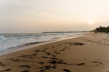 Printemps Éclatant : Jolie Plage au Sri Lanka