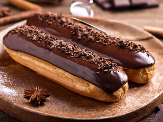 Eclair au chocolat