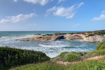 Arches naturelles de S'Archittu, Sardaigne, Italie