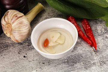 Vietnamese spicy vinegar with garlic
