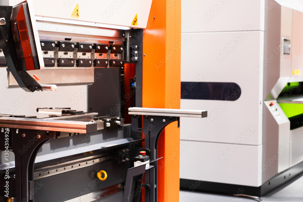 Leinwandbilder cnc mashine. motorized maneuverable tool is controlled by a computer. smart factory