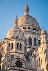 Obraz premium The Basilica of Sacre Cœur de Montmartre in Paris, France