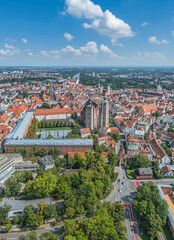 Ausblick auf die sehenswerte Stadt Ingolstadt an der Donau aus der Vogelperspektive