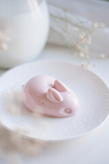 cute easter menu idea: jelly easter bunny