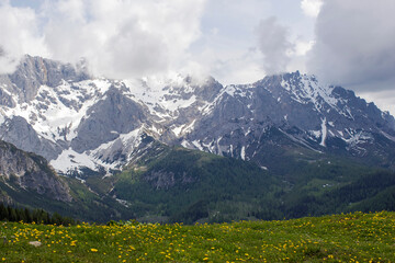 Obraz premium Landscape in the Austrian Alps of the Dachstein region (Styria in Austria)
