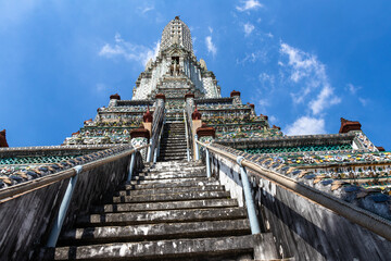 Temple of the Morning Dawn in Bangkok