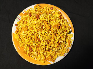 Crunchy Masala Namkeen Mixture