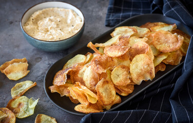 Vegan Cheesy Chips 